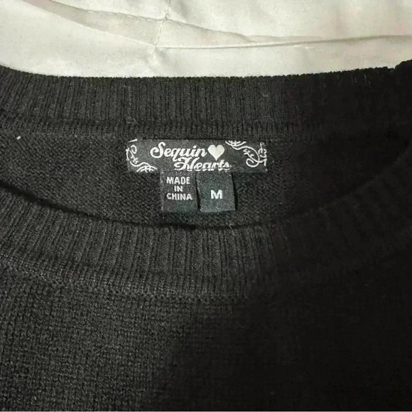 Sequin Hearts Black Knit Knee Length Sweater Dress with Aztec design Size M - Picture 4 of 7